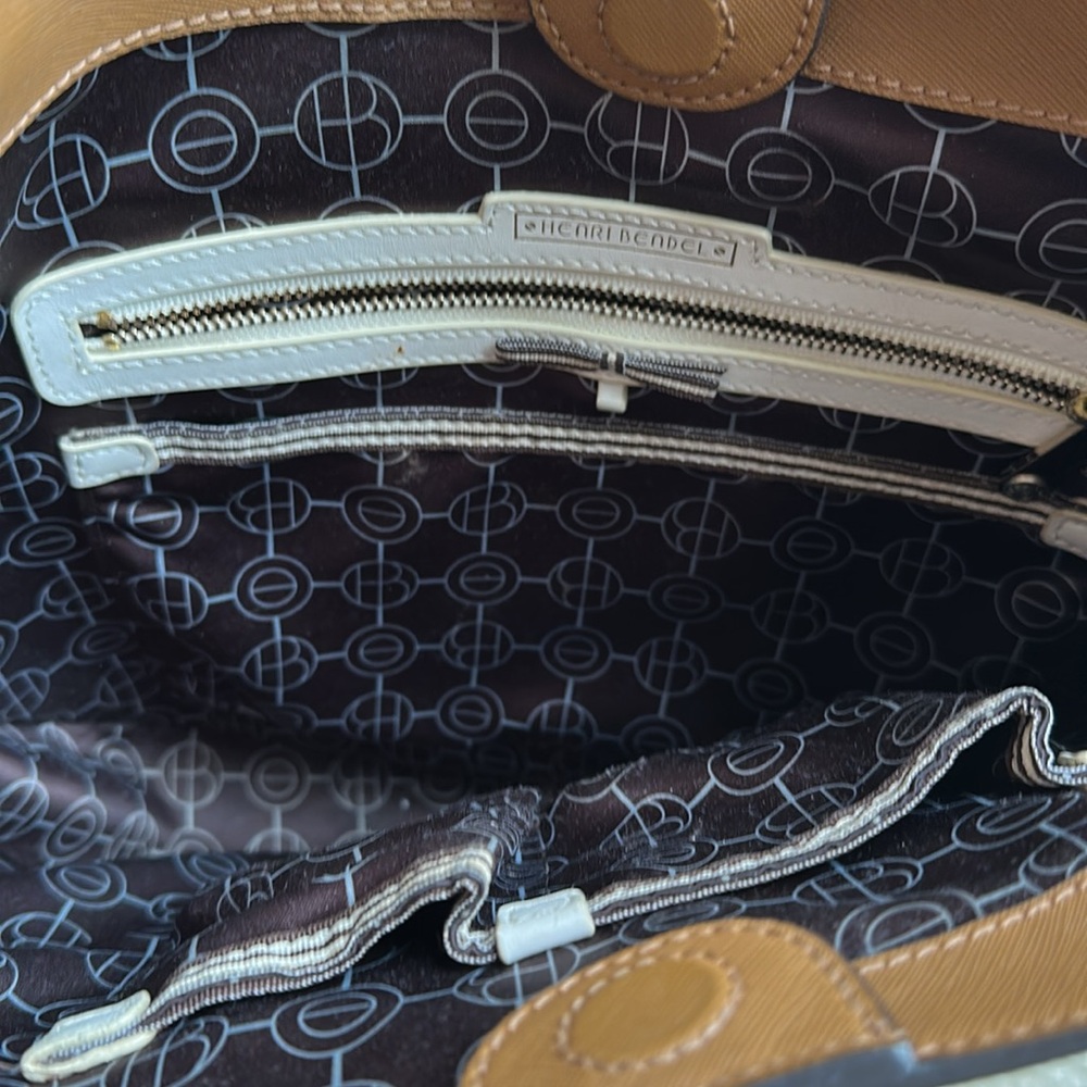 Henri Bendel camel crossbody bag - Picture 8 of 10